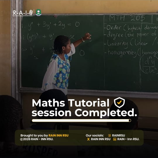 Physical academic tutorial session for lower-level students